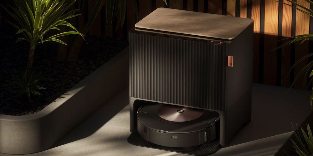 iRobot Roomba Combo j9+ with Auto-Fill dock